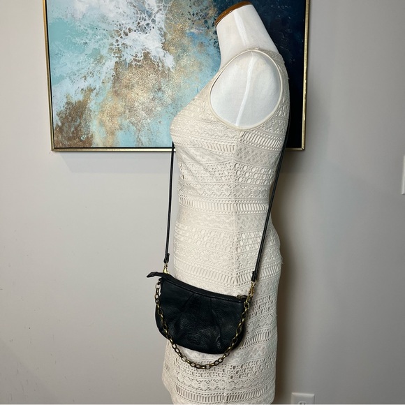 Fossil Leather Bag with Chain Strap - Picture 9 of 12